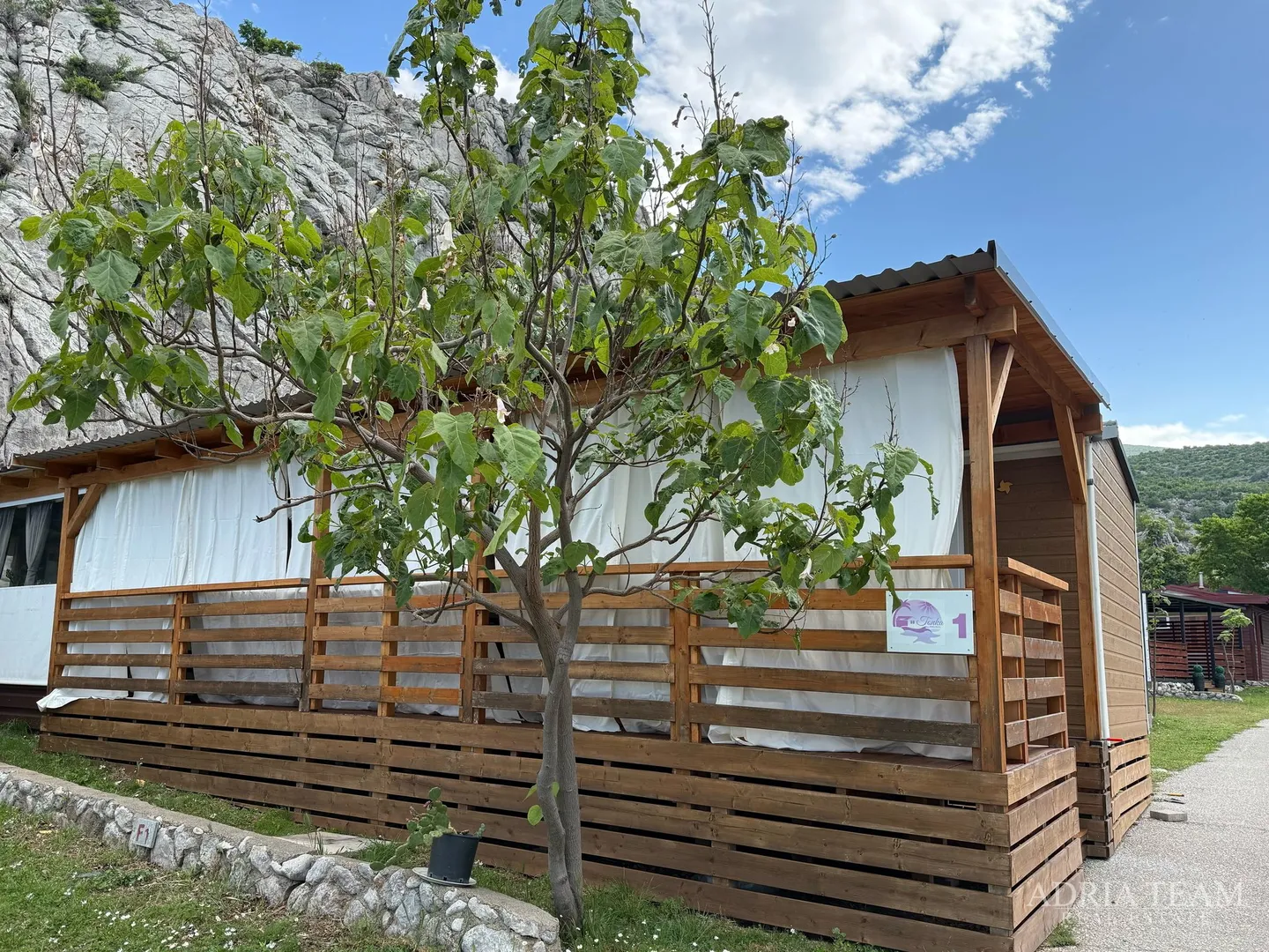 potpuno opremljena mobilna kućica u kampu, sveti juraj - slika 2