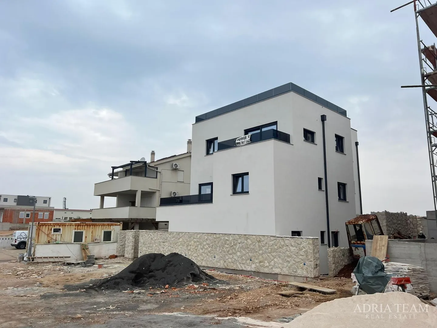 apartmani u stambenoj zgradi u novogradnji - povljana, pag - slika 12