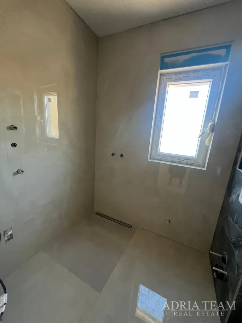 apartmani u novogradnji udaljeni 200 m od mora - seline - slika 48