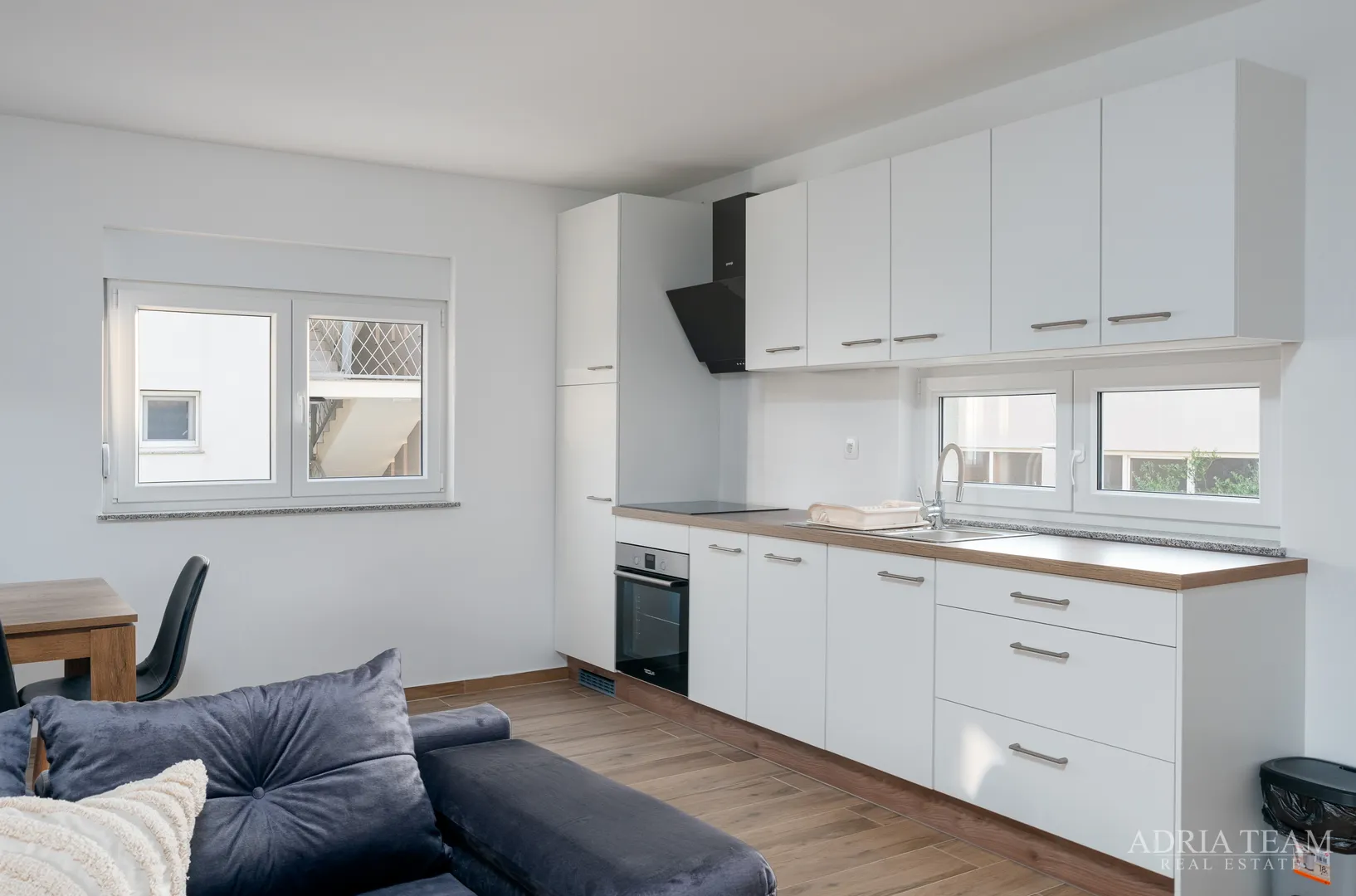 apartmani u stambenoj zgradi - vir - slika 22