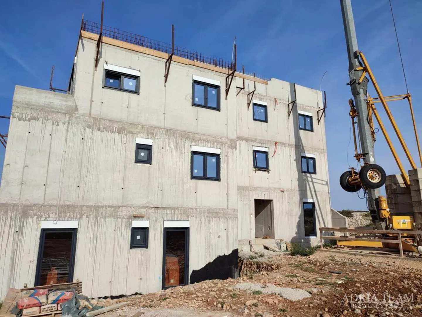 apartmani na izvrsnoj lokaciji u urbanoj vili, novogradnja - povljana, pag - slika 14