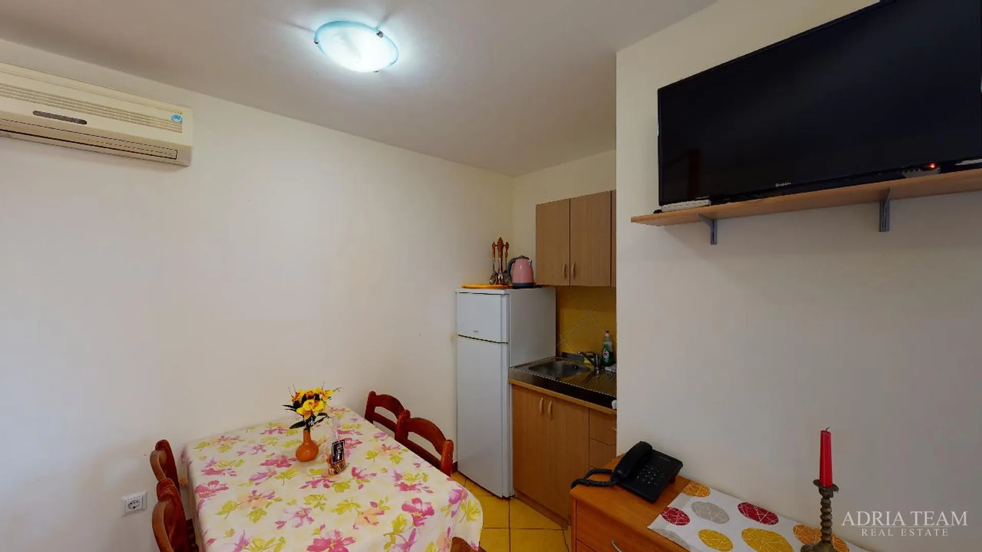 hotel s konobom i krovnom terasom, 1. red do mora - sukošan - slika 46