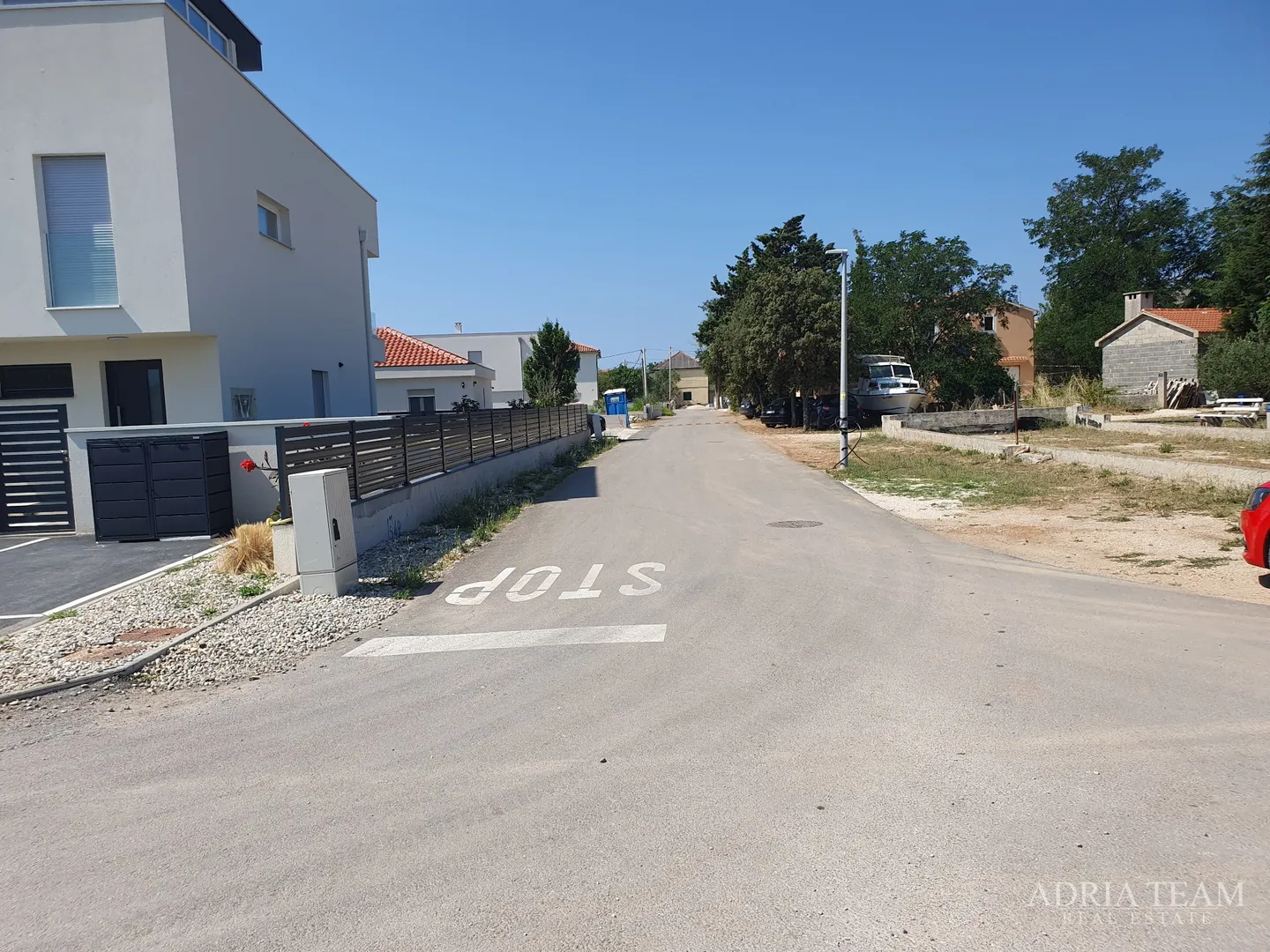 privlaka – mletik: građevinsko zemljište s izdanim projektom i dozvolom - slika 5