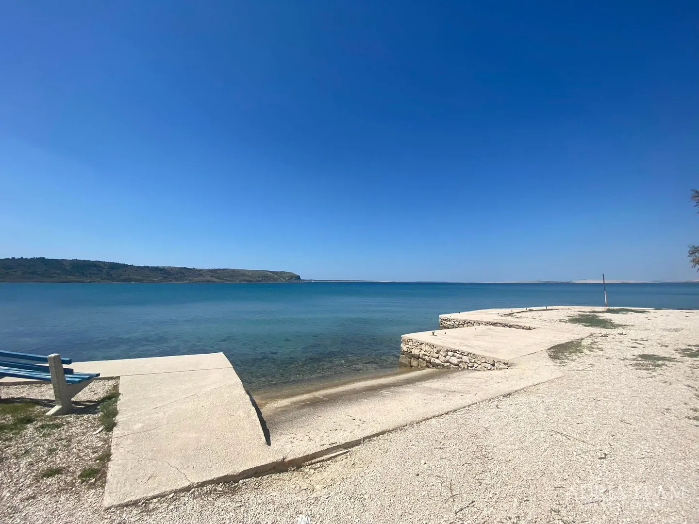 građevinsko zemljište - 1362 m2, prvi red do mora!!! izvrsna prilika! ražanac - rtina - slika 8