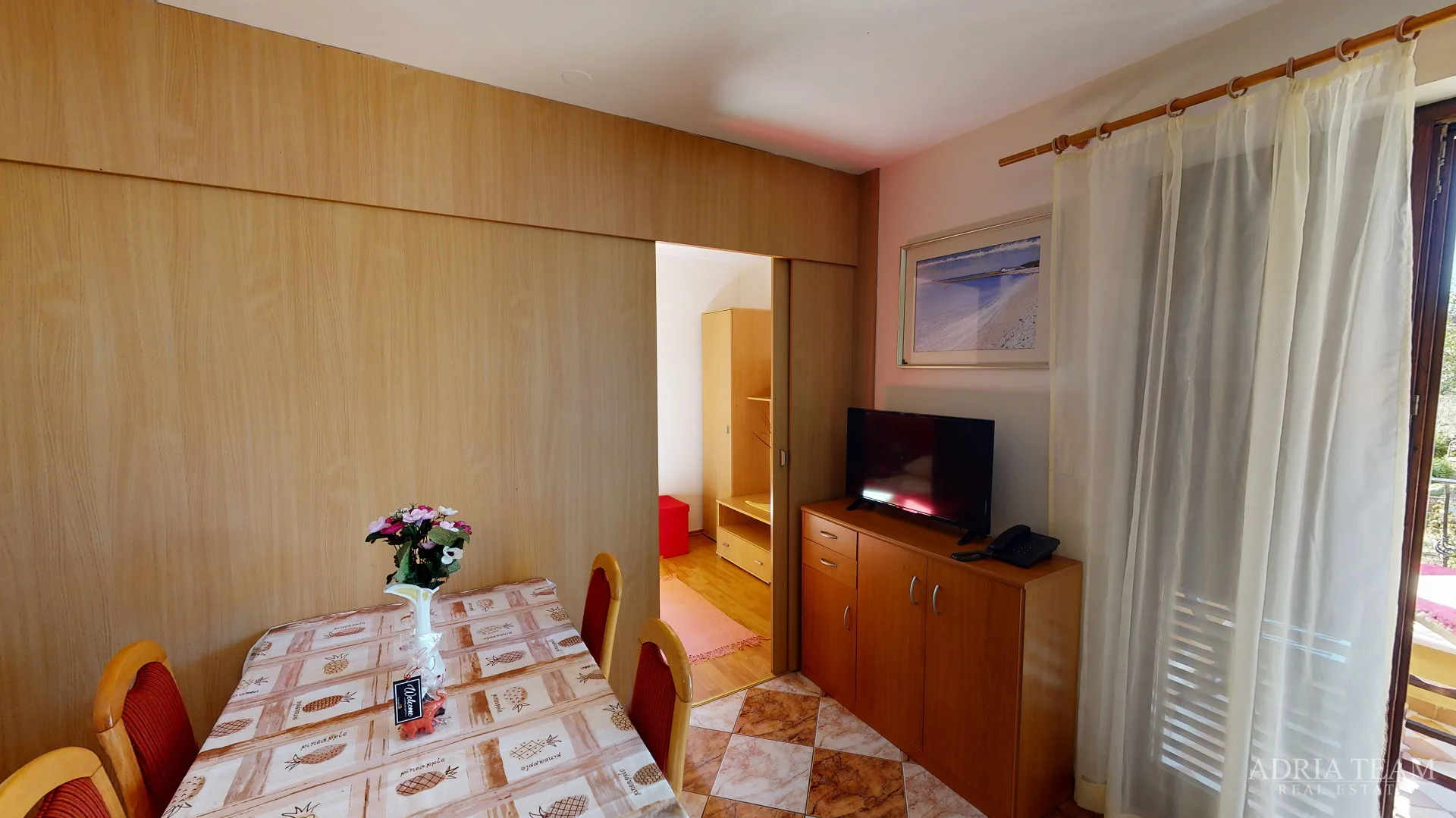 hotel s konobom i krovnom terasom, 1. red do mora - sukošan - slika 10