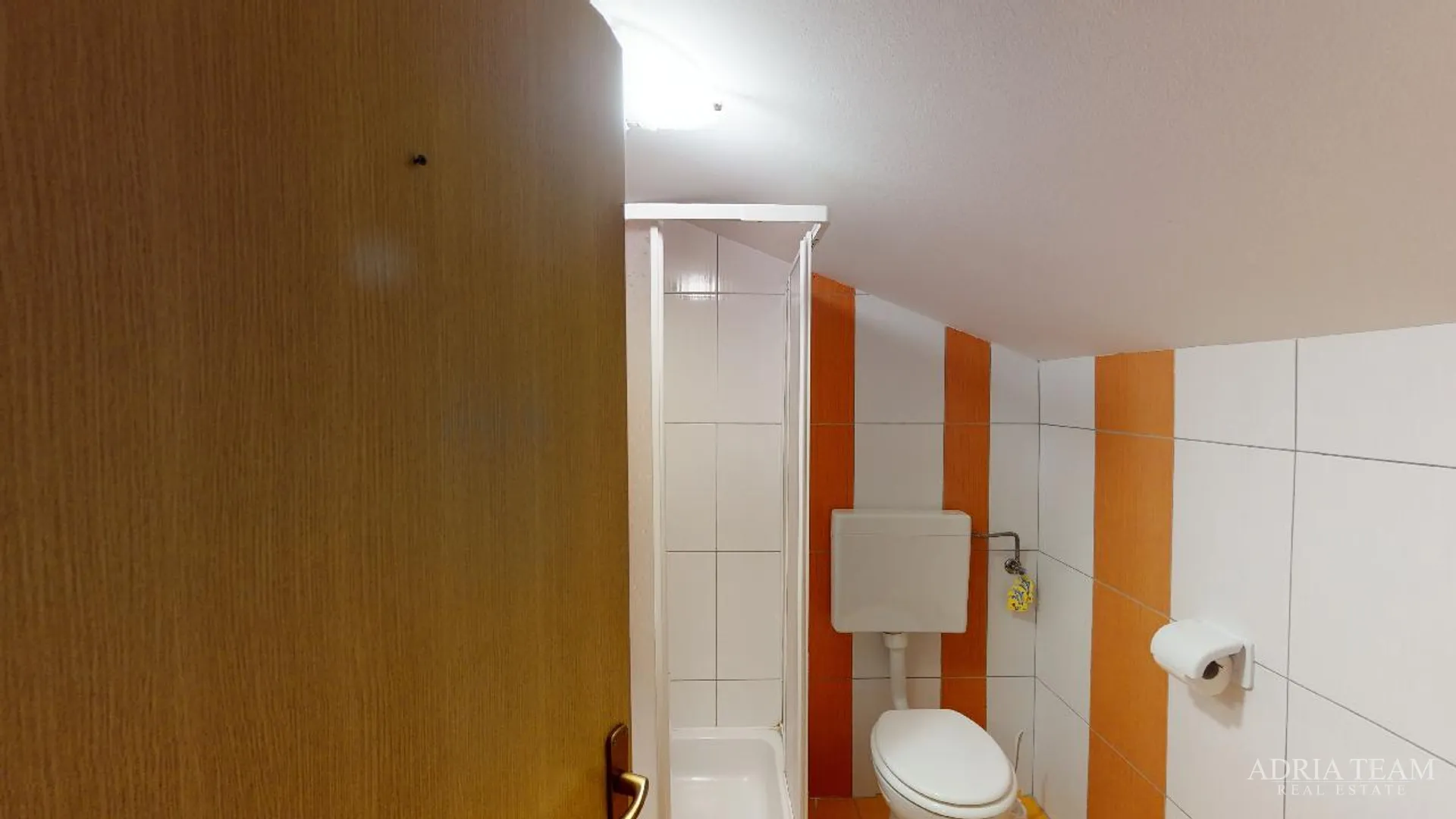 hotel s konobom i krovnom terasom, 1. red do mora - sukošan - slika 91