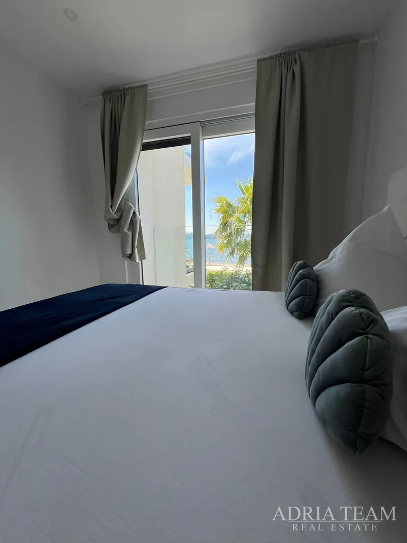 apartmani u prvom redu do mora, moderno uređenje, malo korišteni, bibinje - slika 6