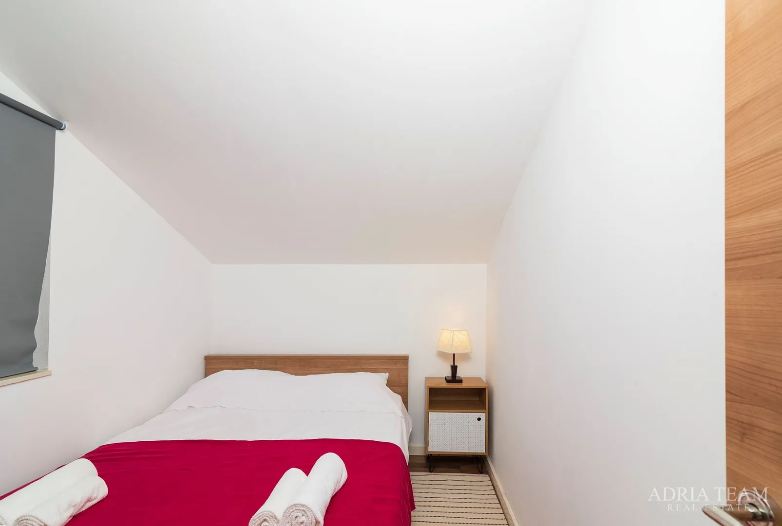 apartmanska kuća s bazenom, mirna i tiha pozicija, posedarje - slika 14