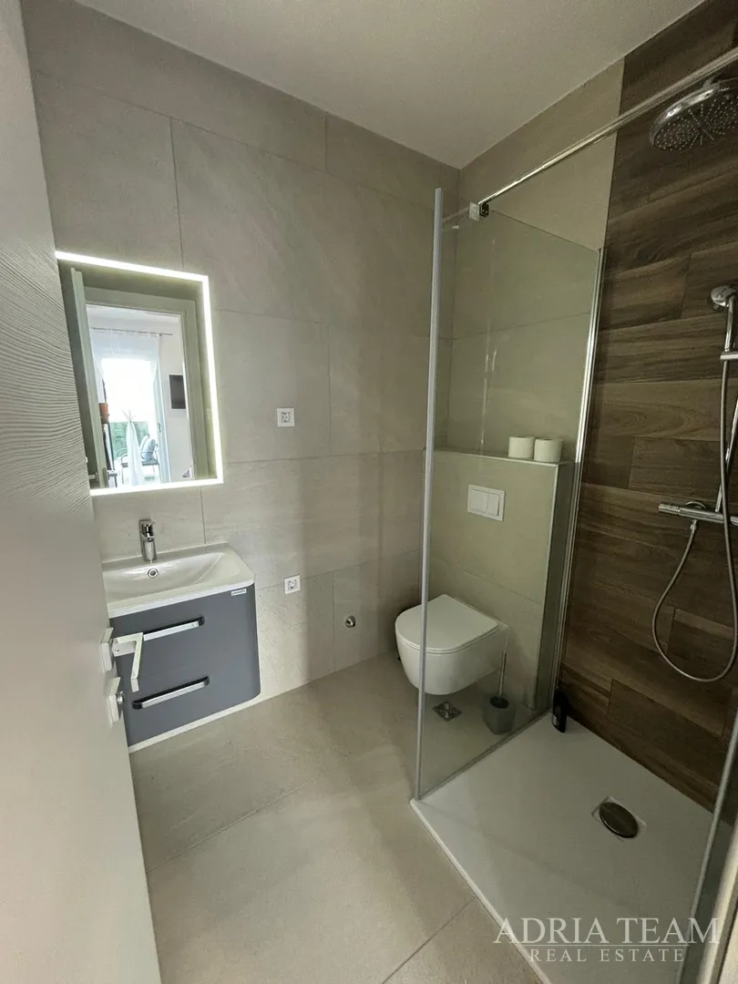 penthouse, novogradnja, 150 m od mora - privlaka - slika 28