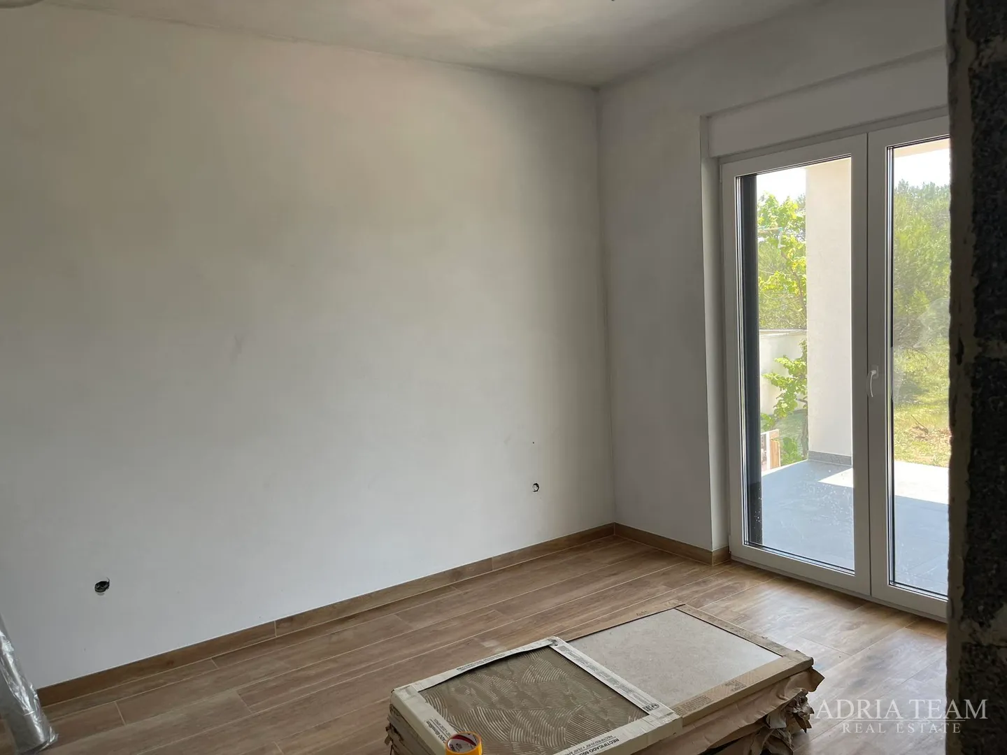 apartmani u stambenoj zgradi u prizemlju, novogradnja - vir - slika 29