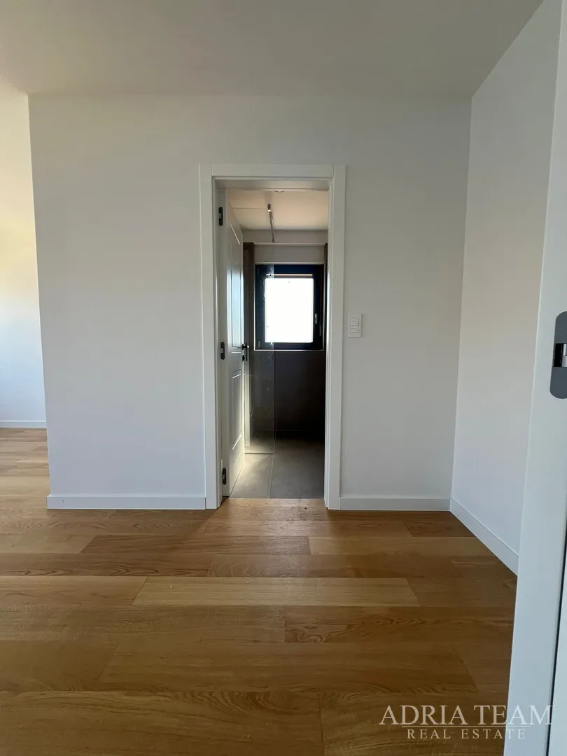 apartmani u prvom redu do mora, novogradnja - vinjerac - slika 36
