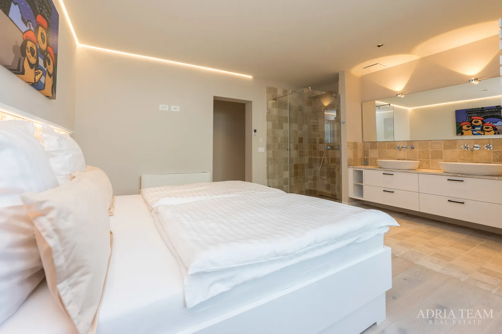 luksuzna vila u prvom redu do mora - ljubač - slika 34