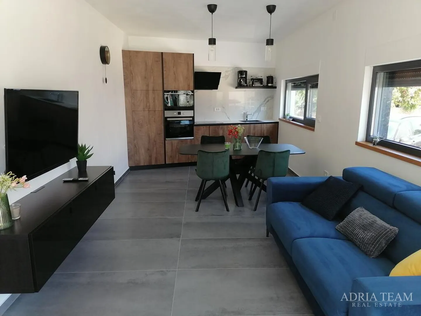 apartmani u urbanoj vili s bazenom, 250 m od mora, vir - zadar - slika 36