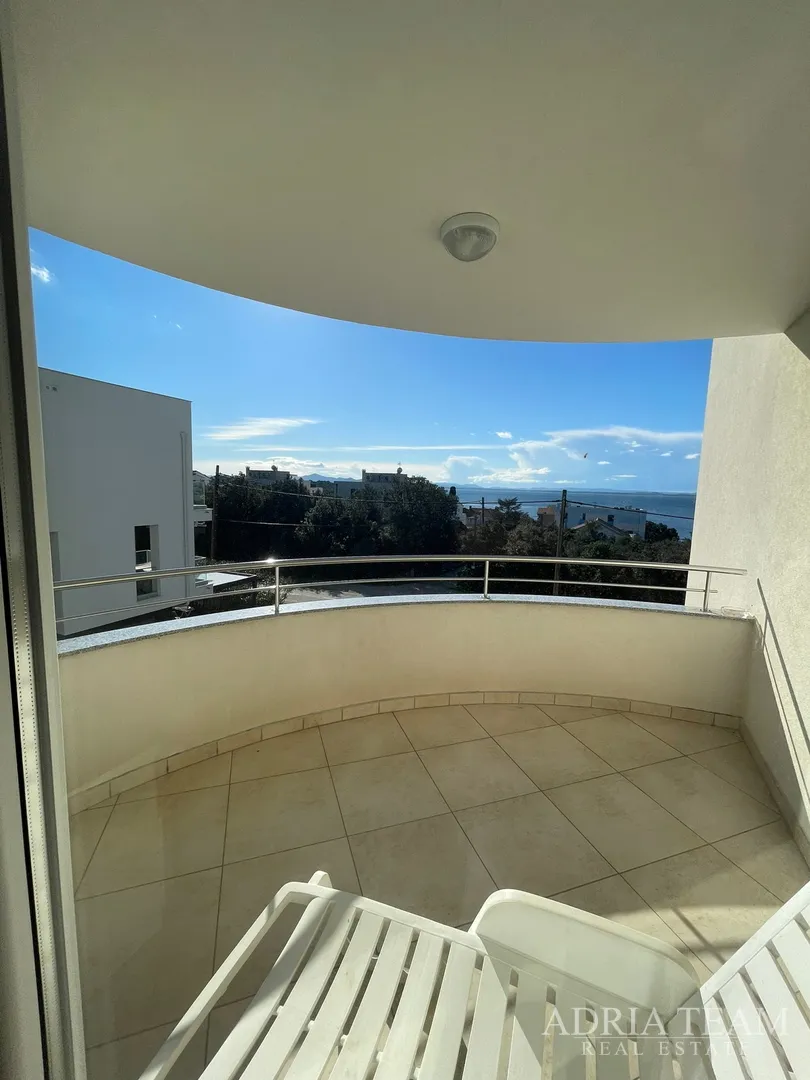 kuća s 10 apartmana, pogled na more - petrčane - slika 53