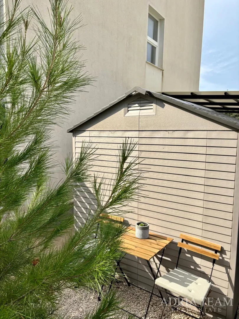 dvosoban apartman s vrtom i 2 parkirna mjesta, 150 m od plaže, petrčane (punta radman) – zadar - slika 27