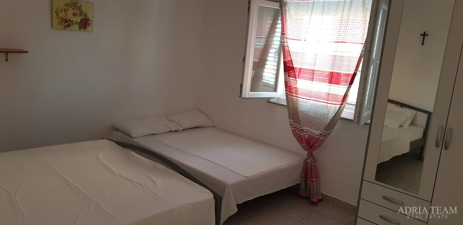 apartmanska kuća u 1.redu do mora - slika 23