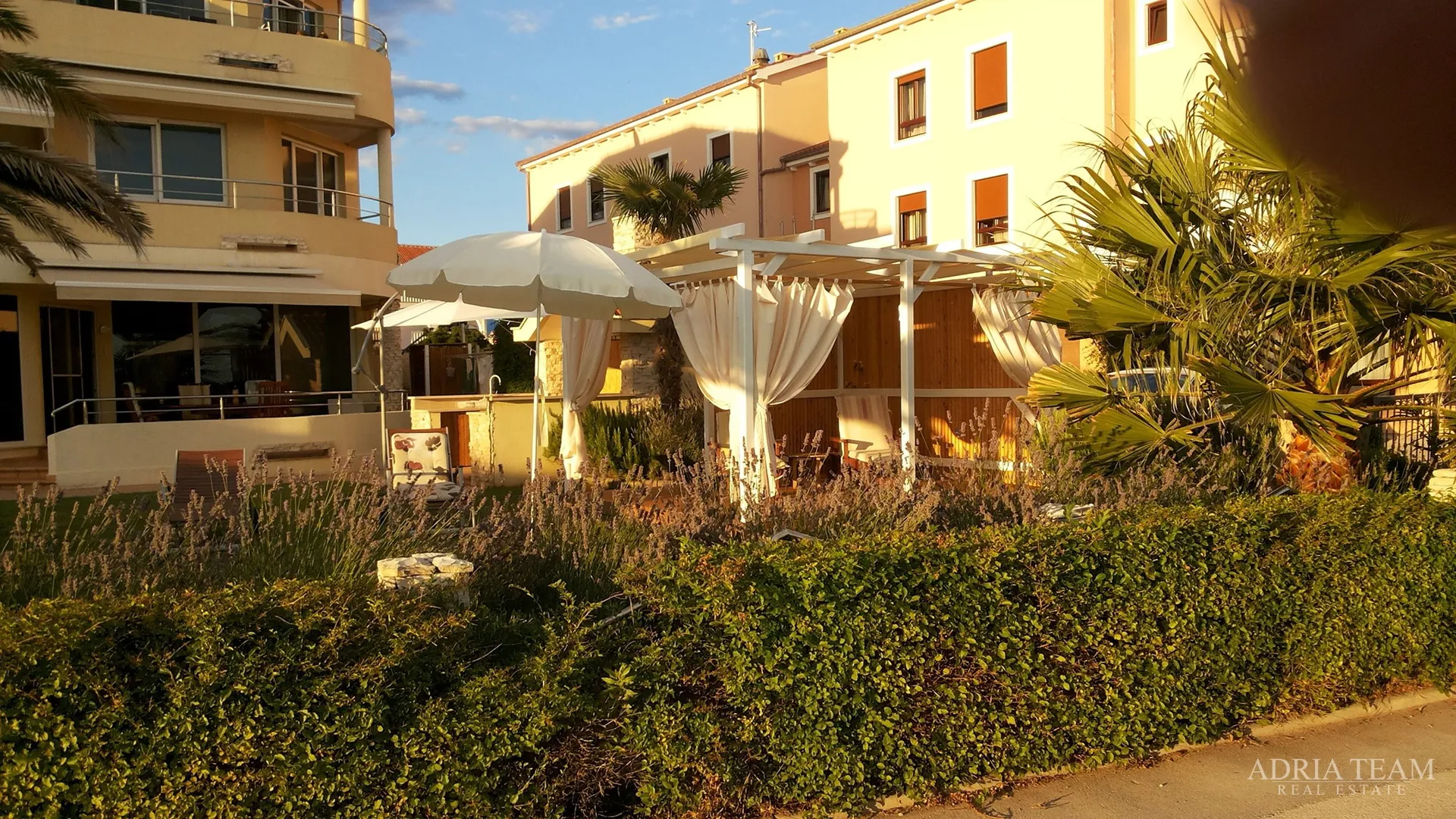 četverosoban apartman, top pozicija!! prvi red do mora - privlaka, zadar - slika 10