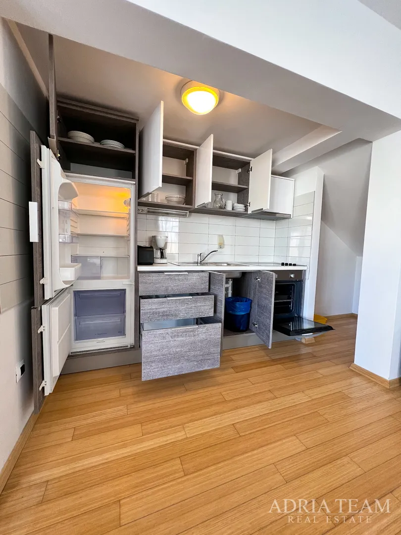 apartman s dvije terase, drugi red do mora - petrčane - slika 20