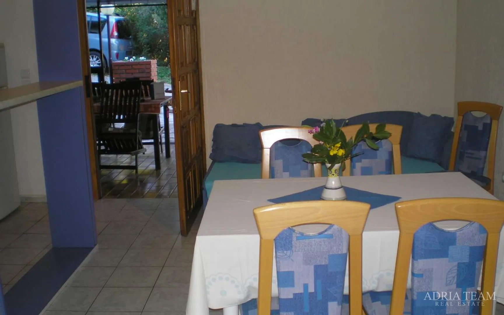 hotel 50 m od mora - posedarje - slika 25