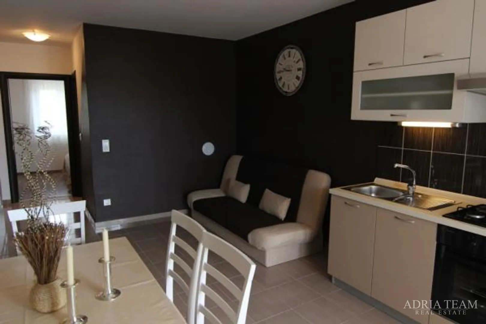 apartmanska kuća sa 7 apartmana, privlaka - slika 37