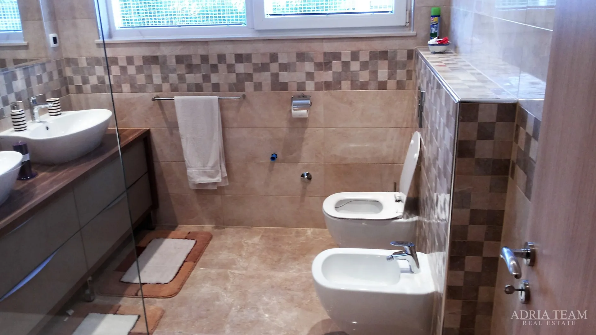 četverosoban apartman, top pozicija!! prvi red do mora - privlaka, zadar - slika 15