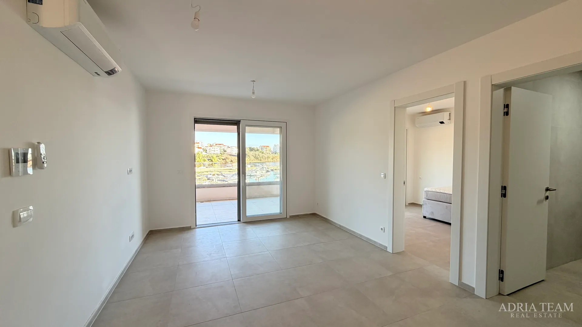 apartman s pogledom na more, prvi red do mora - povljana, pag - slika 4