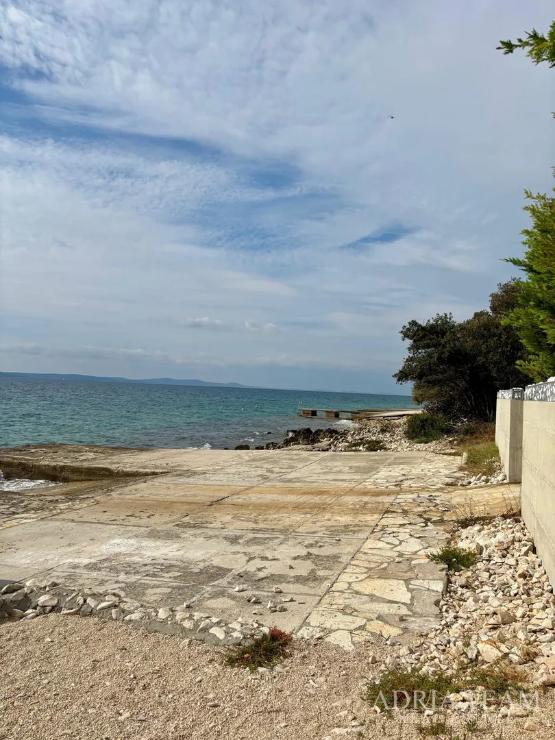 dvosoban apartman s vrtom i 2 parkirna mjesta, 150 m od plaže, petrčane (punta radman) – zadar - slika 30