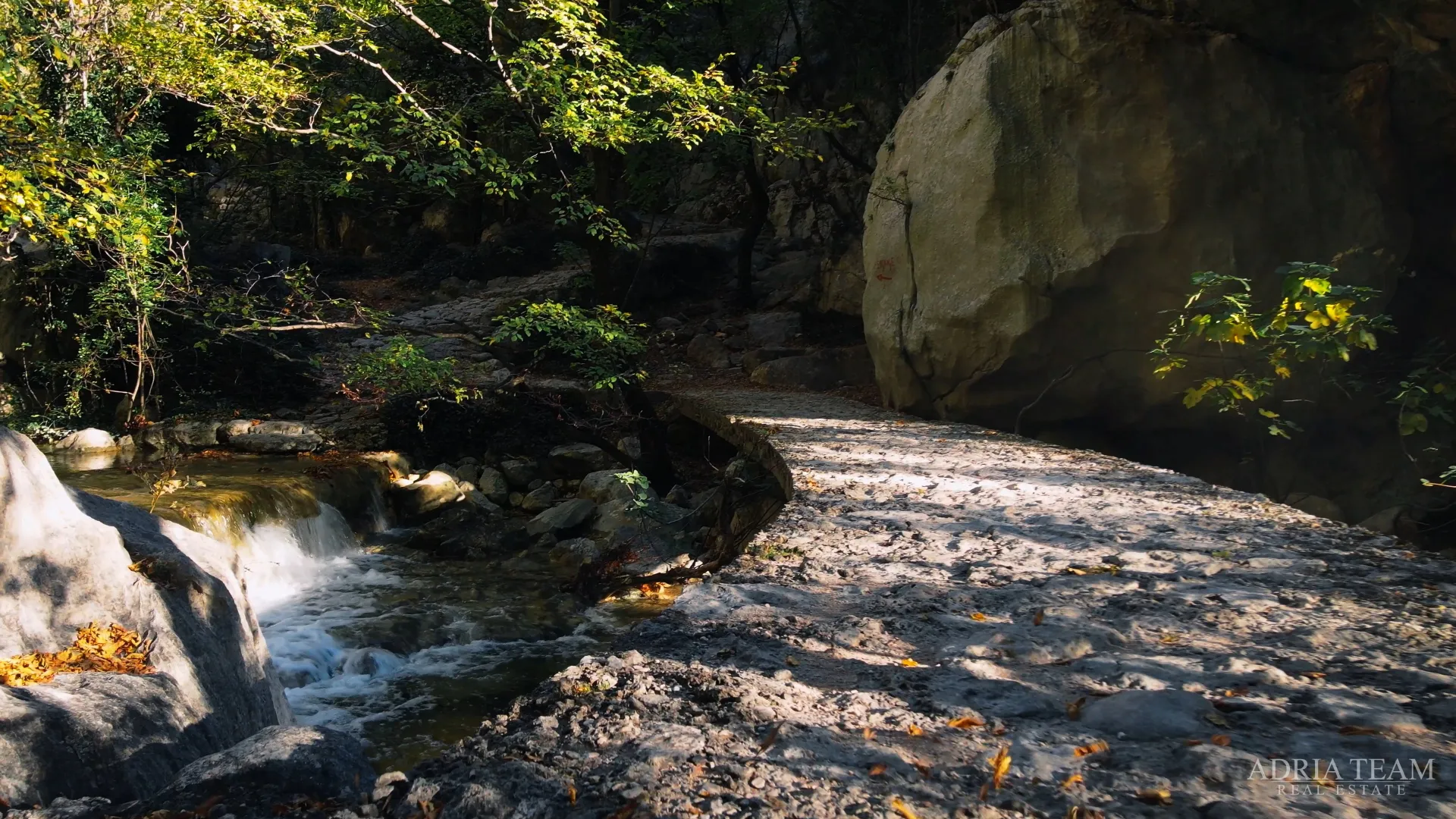 jedinstvena na hrvatskom tržištu - luksuzna vila s bazenom i otvorenim pogledom na more, starigrad - paklenica - slika 55