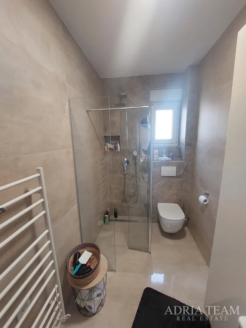 apartman u stambenoj zgradi, 80 m od mora - diklo, zadar posebna ljetna akcija! - slika 55