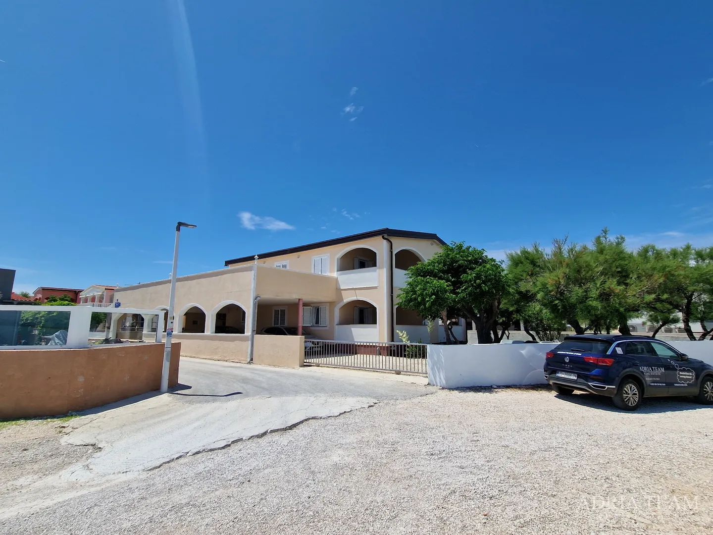 apartmanska kuća - 1. red do mora - slika 5