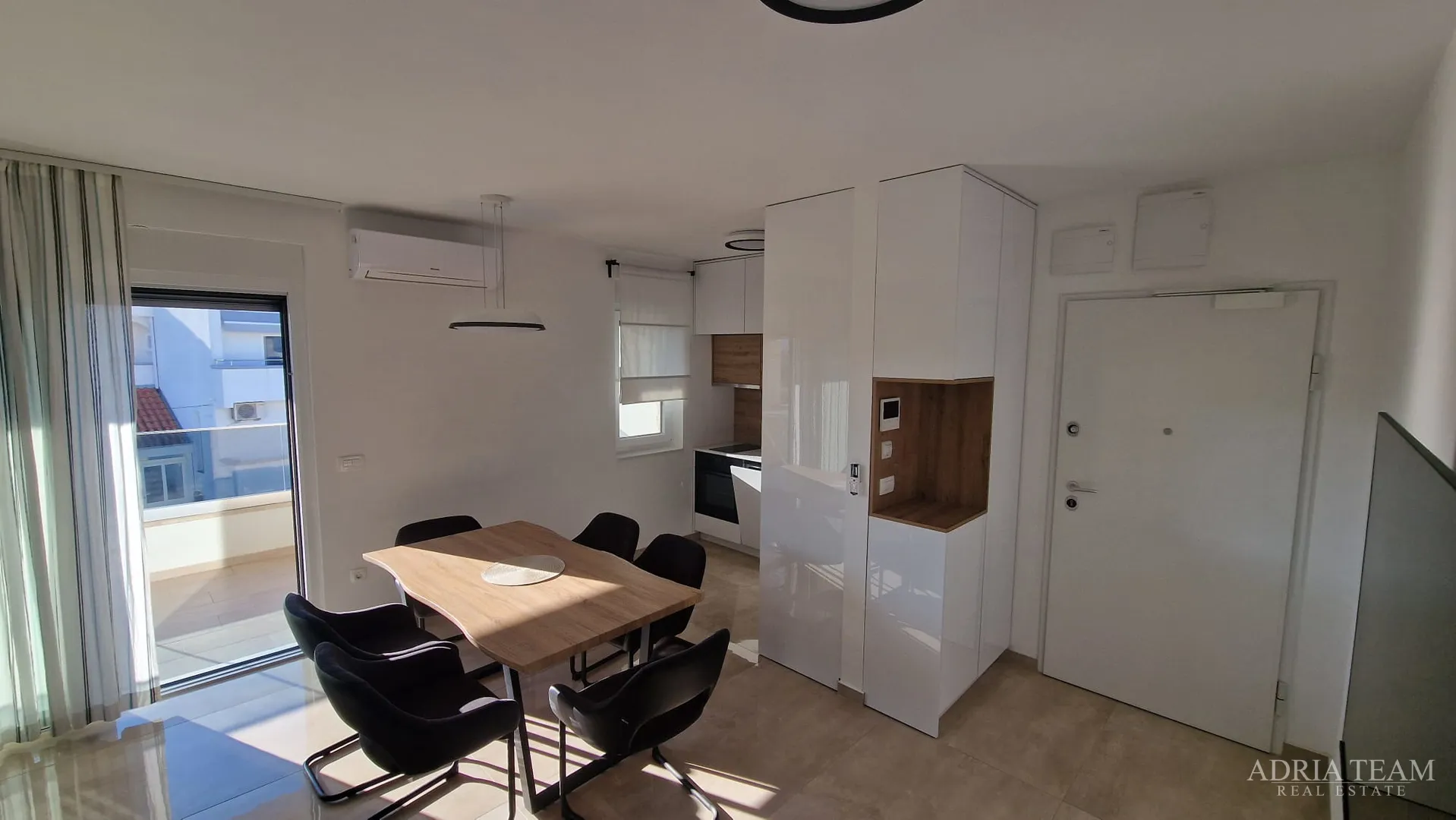 dvosobni apartman u blizini kampa falkensteiner - zadar, borik - slika 3