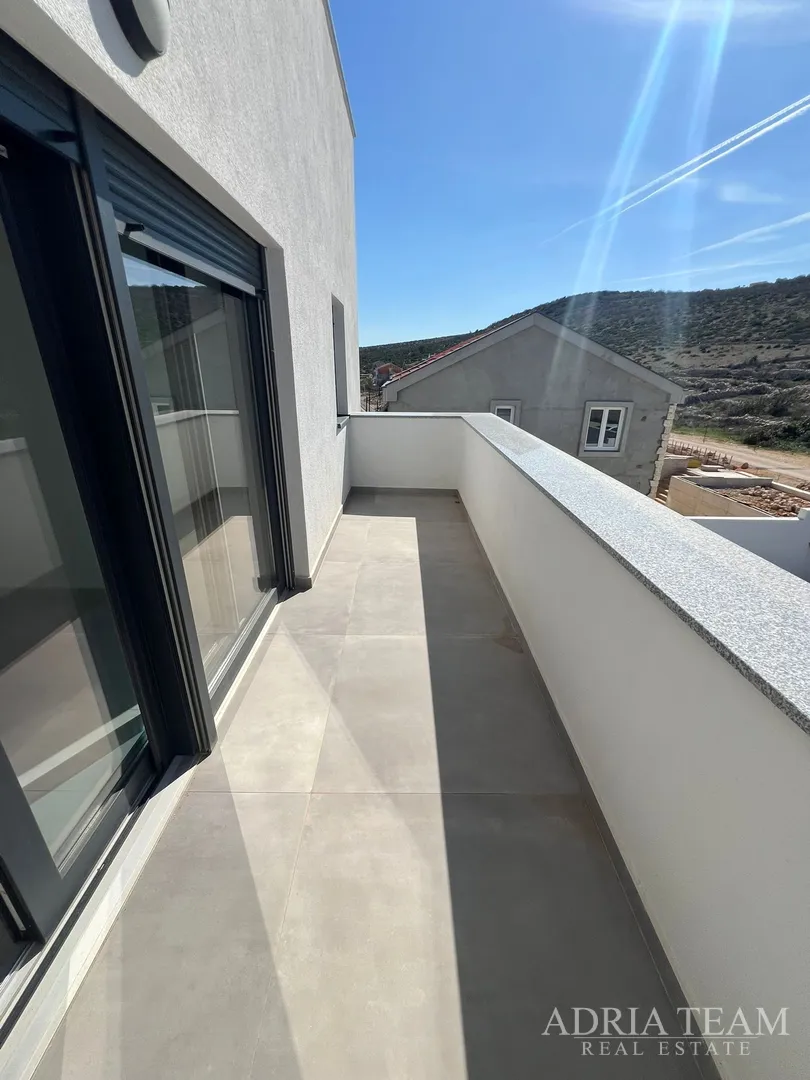 apartmani u prvom redu do mora, novogradnja - vinjerac - slika 67