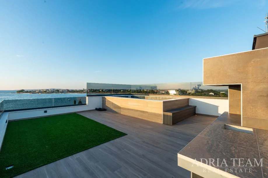 penthouse - s pogledom na more - privlaka - slika 2