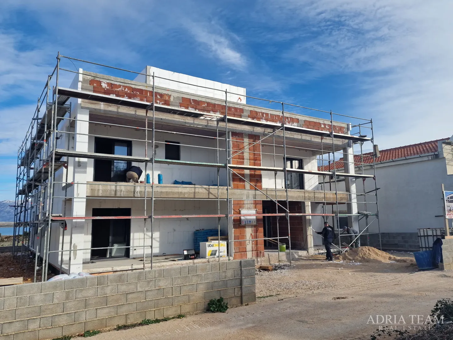 apartmani u stambenoj zgradi u prizemlju, novogradnja - vir - slika 32