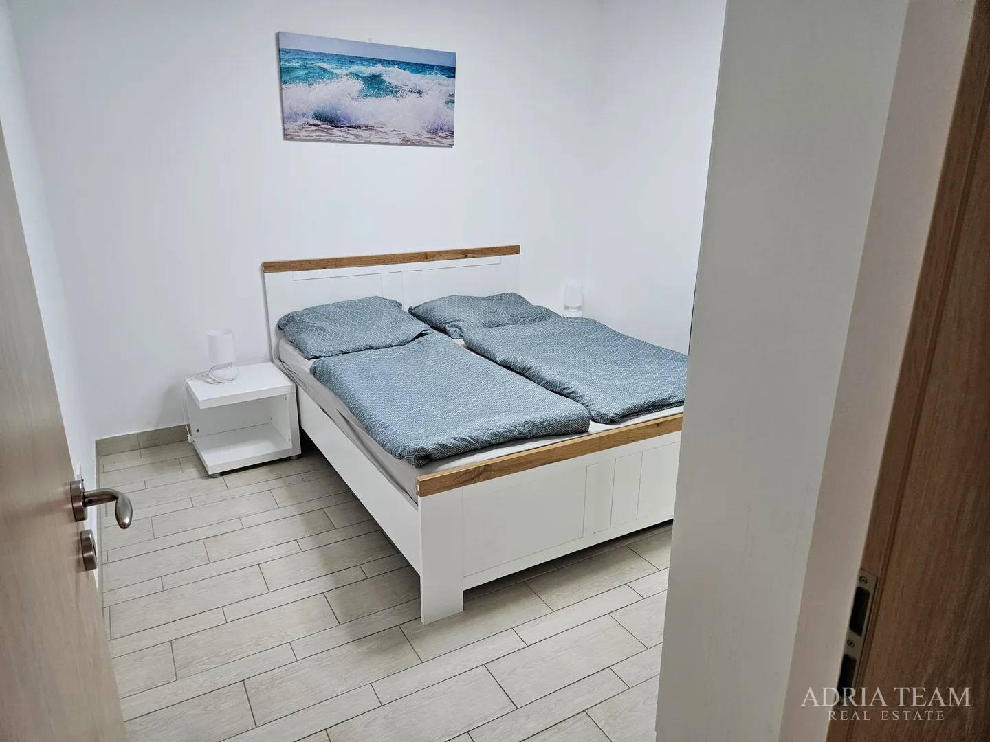 apartman s prekrasnim pogledom na more, 15 m od mora - rtina, benići - slika 2