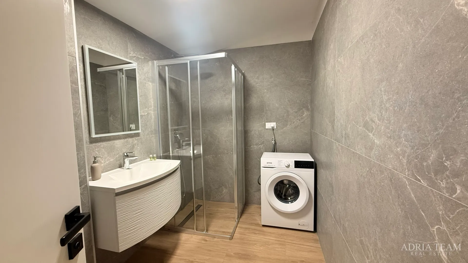 apartman s predivnim pogledom, prvi red do mora – povljana, pag - slika 14