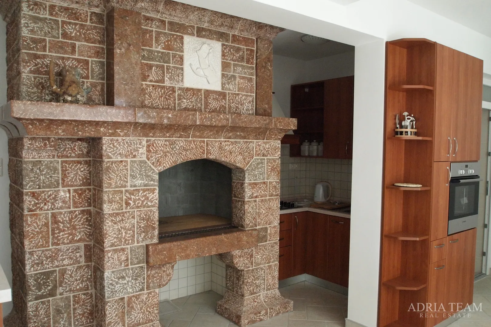 luksuzna vila 100 m od marine - betina, murter - slika 36