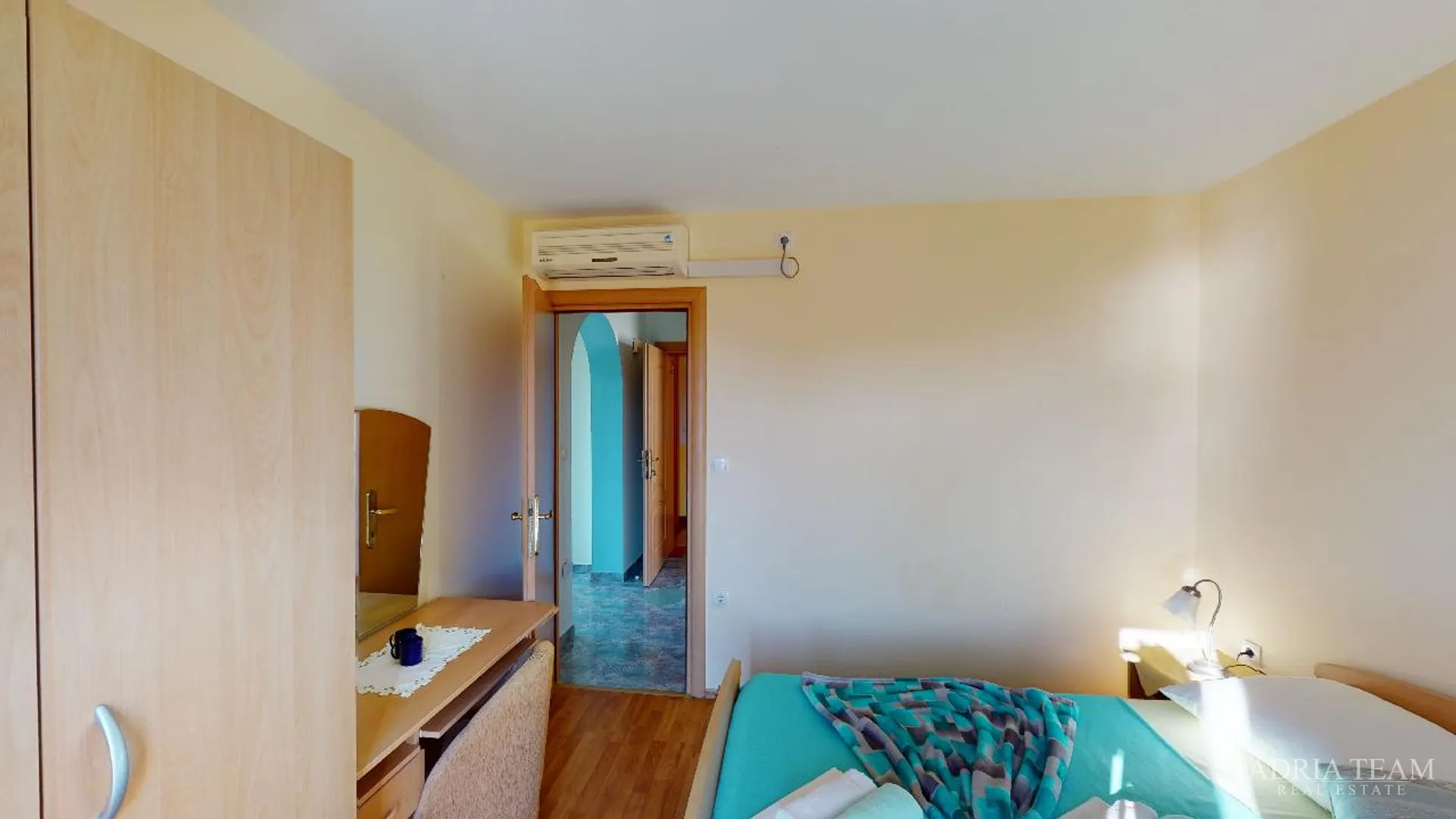 hotel s konobom i krovnom terasom, 1. red do mora - sukošan - slika 67
