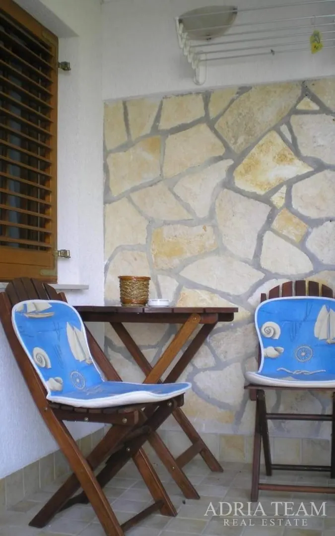 hotel 50 m od mora - posedarje - slika 33