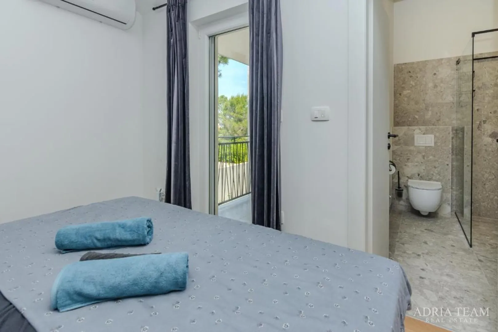 kućice u nizu, 50 m od mora, odlična pozicija, nin - zaton - slika 17