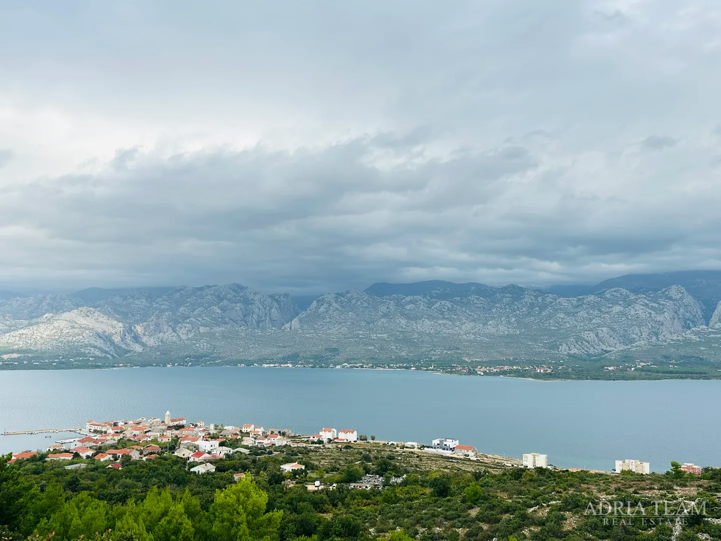 apartmani u stambenoj zgradi u novogradnji, prekrasan pogled, 45 m od mora - vinjerac - slika 21