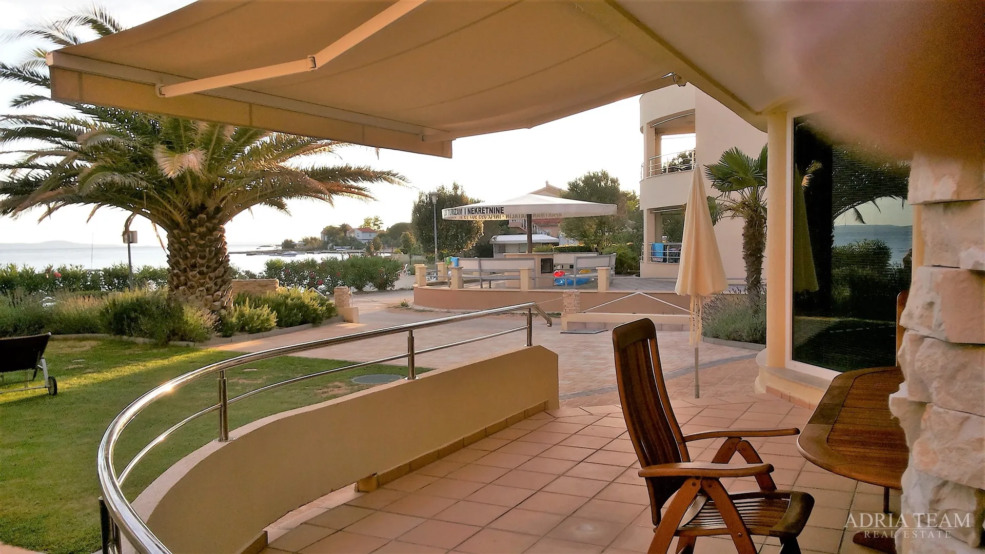četverosoban apartman, top pozicija!! prvi red do mora - privlaka, zadar - slika 5