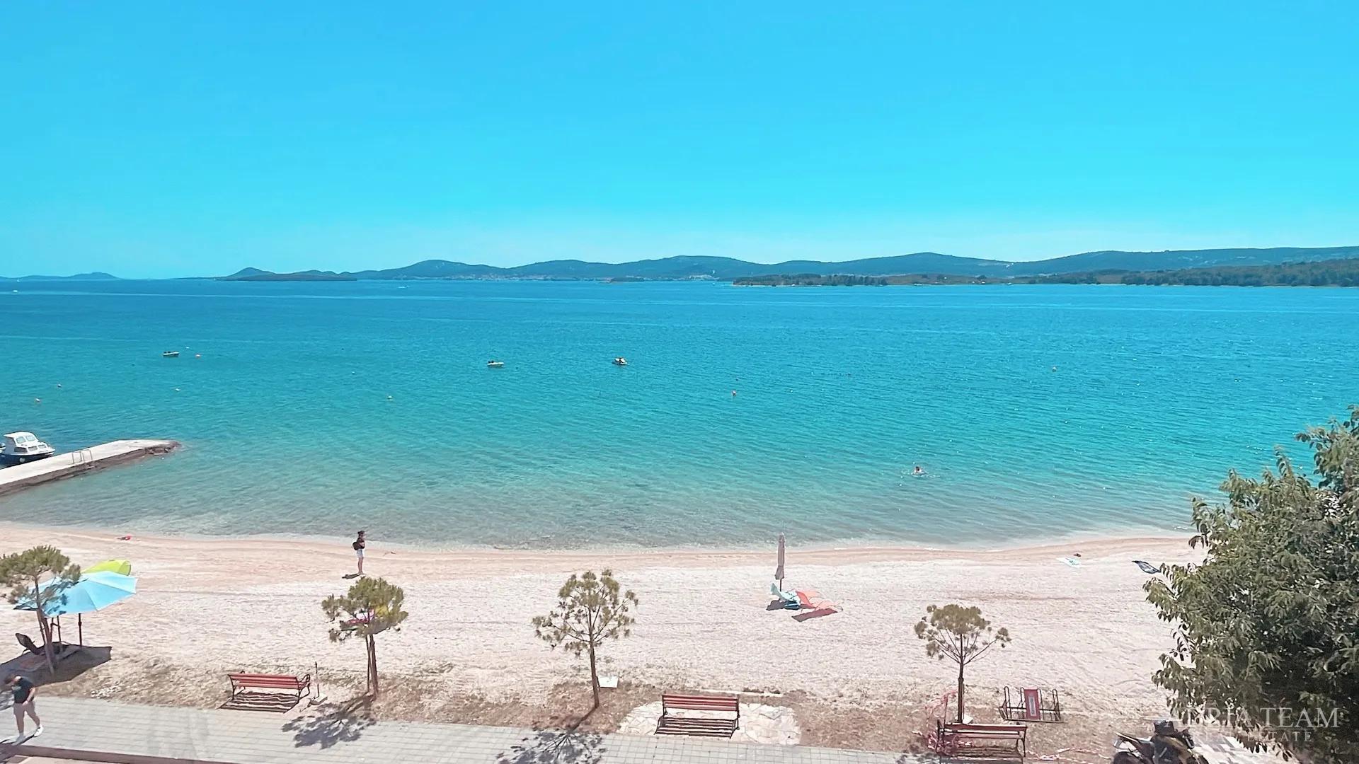 apartman, prvi red do mora, na prekrasnoj plaži s velikom terasom - turanj - slika 20