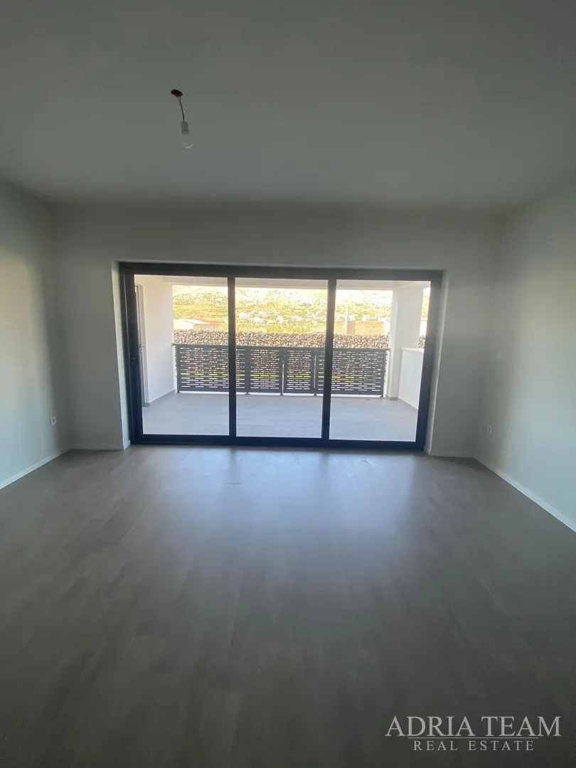 apartmani u novogradnji s pogledom na more, mirna i tiha pozicija!! pag - slika 19