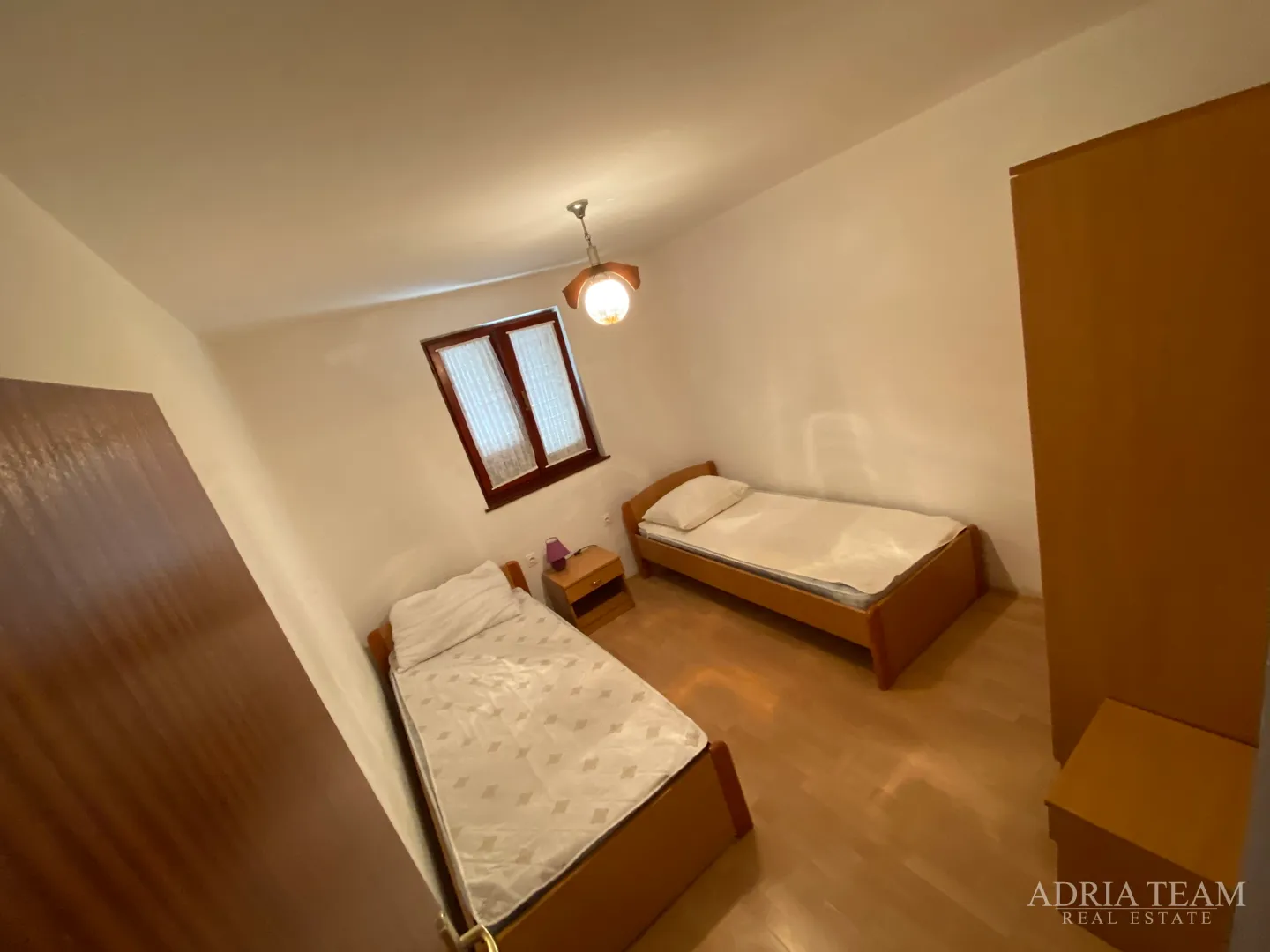 apartmanska kuća sa 6 apartmana, 70 m od mora, pag - povljana - slika 4
