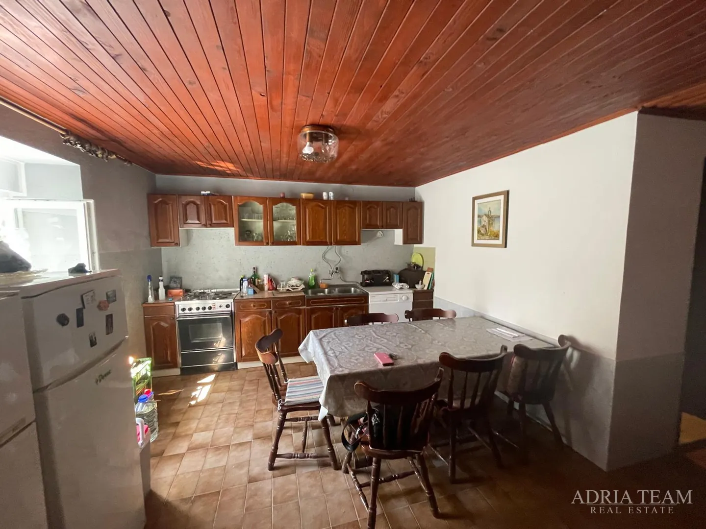 kuća udaljena 650 m od mora, centar - povljana, pag - slika 10