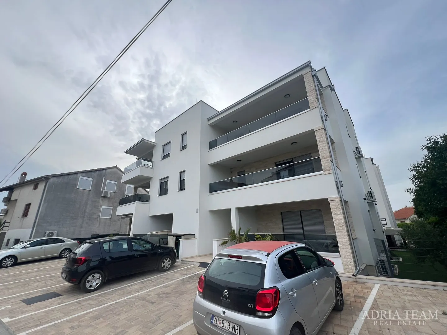 apartman u stambenoj zgradi, 80 m od mora - diklo, zadar posebna ljetna akcija! - slika 73