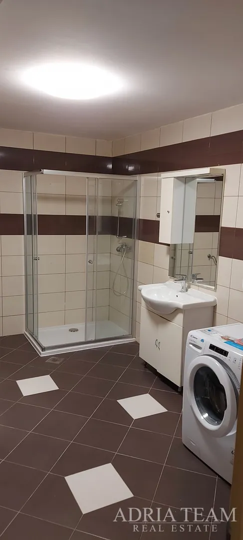 dva spojena apartmana s pogledom na more - okrug gornji, čiovo - slika 24