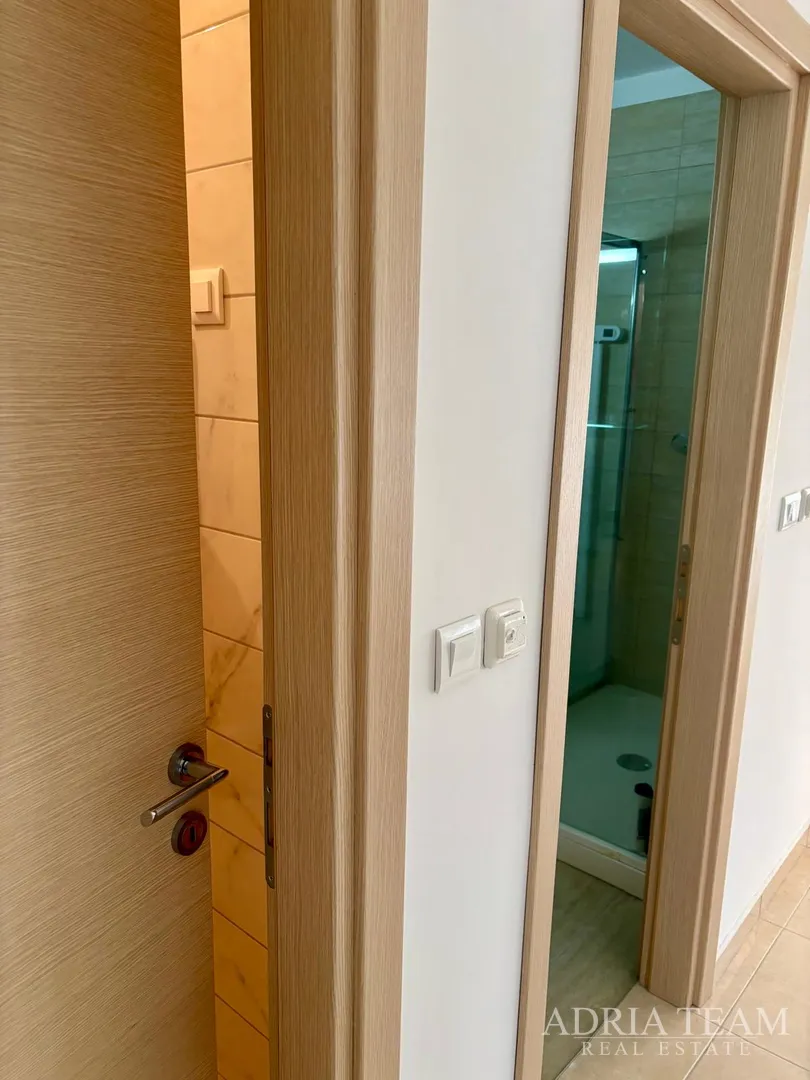 dvosoban apartman s vrtom i 2 parkirna mjesta, 150 m od plaže, petrčane (punta radman) – zadar - slika 16