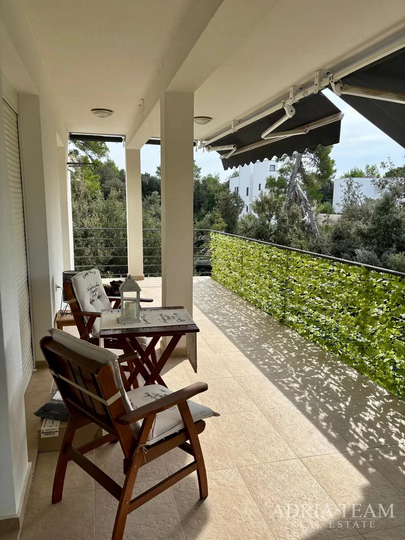 dvosoban apartman s vrtom i 2 parkirna mjesta, 150 m od plaže, petrčane (punta radman) – zadar - slika 4